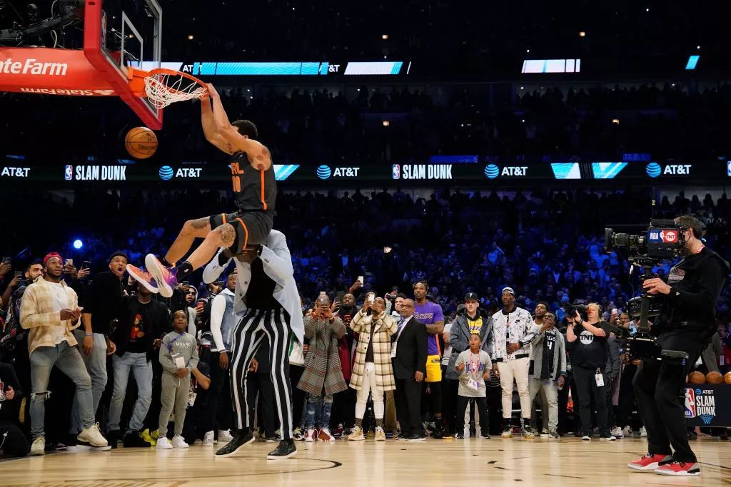 遍的精神启 遍的精神启