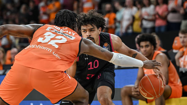 员的成长周 员的成长周